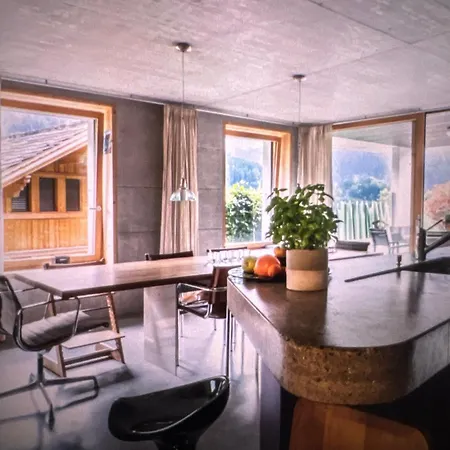 Casa de Férias Grand 5-br Duplex Near Slopes & Sauna *