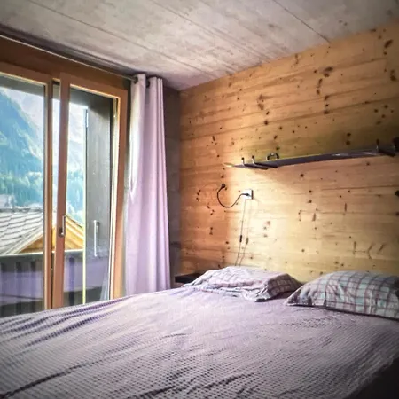 Grand 5-br Duplex Near Slopes & Sauna *